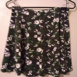 American Eagle Outfitters floral skirt.